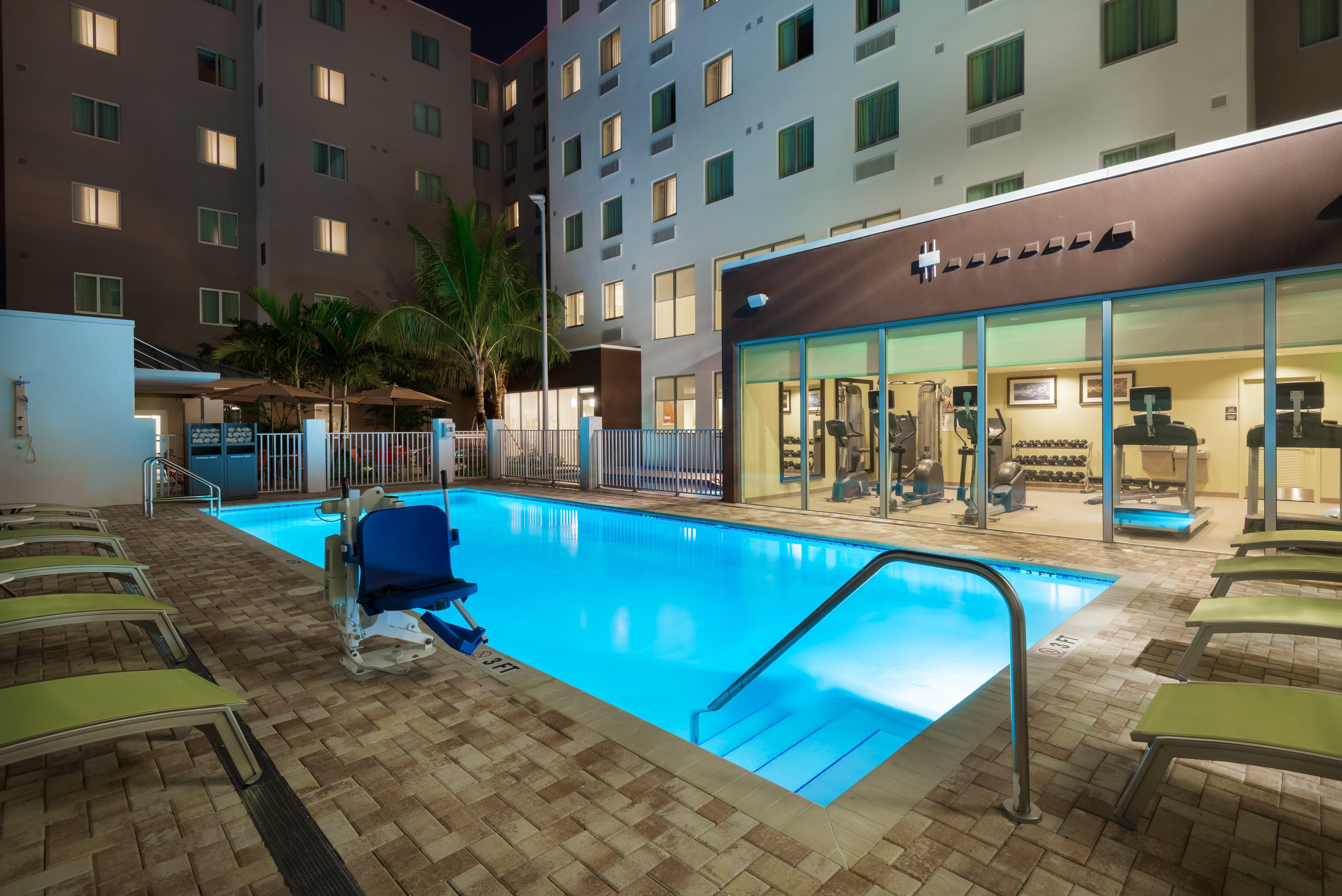 Staybridge Suites - Miami International Airport By Ihg Miami Springs Εξωτερικό φωτογραφία